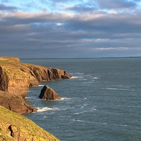 Beautiful One Bed With Stunning Sea View Apartment Waterford Exterior photo