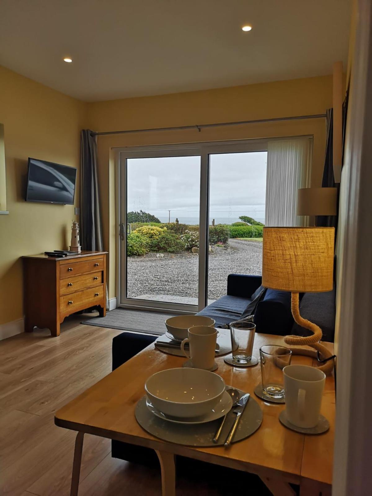 Beautiful One Bed With Stunning Sea View Apartment